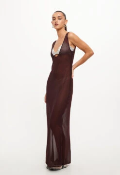 FAME MAXI - CHOCOLATE -Tops To Bottoms Sales 03 10 23 LIONESS eComm NOV RESHOOTS OCT 1549