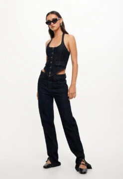NYC HALTER TOP - DARK DENIM -Tops To Bottoms Sales 04 10 23 LIONESS RESHOOTS STELLAVIDS RESHOOTS 0004