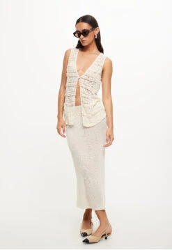 OLSEN VEST - CREAM -Tops To Bottoms Sales 04 10 23 LIONESS RESHOOTS STELLAVIDS RESHOOTS 180