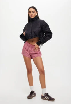 ROAMING PUFFER JACKET - BLACK