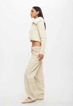 GIGI CROP CARDI - CREAM -Tops To Bottoms Sales 06 09 23 LIONESS eCOMM OCT RESHOOTS 217