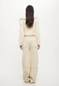 GIGI CROP CARDI - CREAM -Tops To Bottoms Sales 06 09 23 LIONESS eCOMM OCT RESHOOTS 221