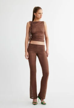 AMELIE PANT - CHESTNUT -Tops To Bottoms Sales 10 05 23 LIONESS eCOMM SERENA ReShoots Immediate 497
