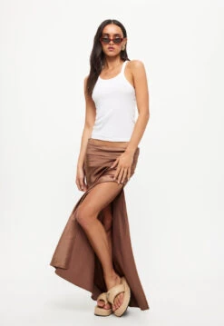 DEVON MAXI SKIRT - RUSSET -Tops To Bottoms Sales 24 05 23 LIONESS ReShoots Roberta Reshoots 1033