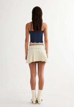 UTILITY MINI SKIRT - BEIGE -Tops To Bottoms Sales 27 03 23 LIONESS ReShoots Roberta RESHOOTS 578