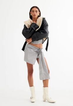 HILLS MINI - VINTAGE BLUE -Tops To Bottoms Sales LT852 2304 LB597 1 2304 BLUE DENIM LC571 2304 ONYX 2