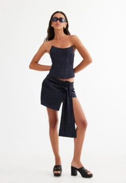 HILLS MINI - NAVY PINSTRIPE -Tops To Bottoms Sales LT858 1 2304 LB597 2304 NAVY PINSTRIPE 1