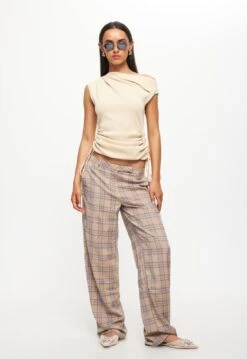BOND CHECK PANT - CREAM -Tops To Bottoms Sales LT901 2309 LB663 2309 CREAM 1jpg 00b05266 365e 4f14 b4cb 2bd63e3e8723
