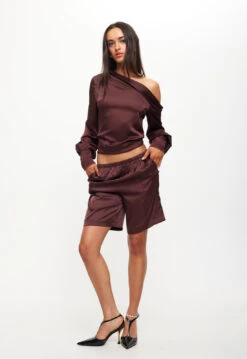 DAYDREAM OFF SHOULDER TOP - GARNET -Tops To Bottoms Sales LT917 2309 GARNET LB646 2309 GARNET 12jpg 8b0d2c1e 3404 47e1 b38e b385b8ca42ca