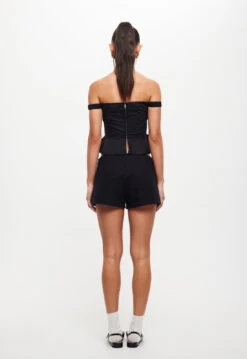 FEMME FATALE TOP - ONYX -Tops To Bottoms Sales LT927 2310 LB668 2310 ONYX 16jpg