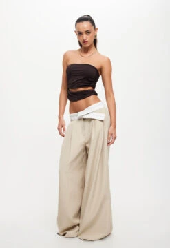 ESSENCE TOP - CHOCOLATE -Tops To Bottoms Sales LT931 2310 CHOCOLATE LB673 2310 OYSTER 4jpg